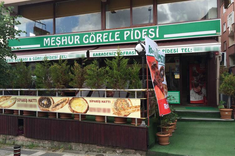 Meshur Gorele Pidesi Micanoglu Umraniye Merkez Istanbul Zomato